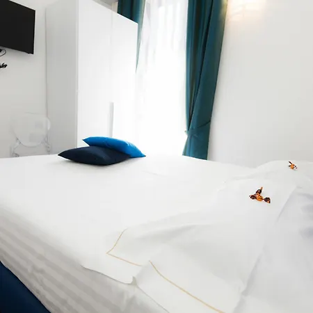 Etna Group Guest house Catania